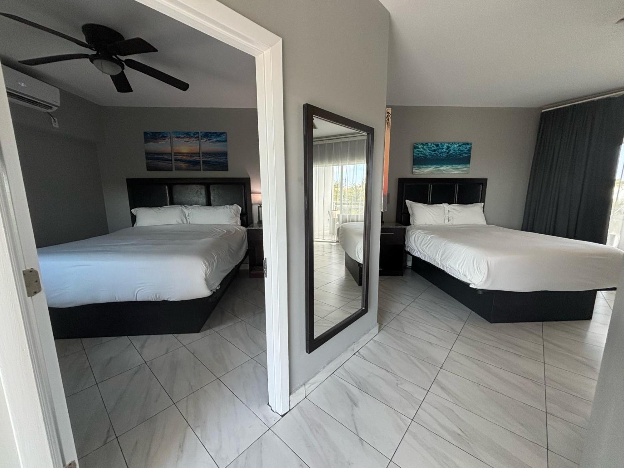 Grace Bay Suites Exterior foto